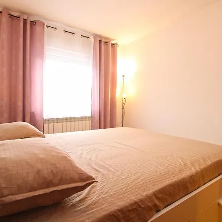 Apartamento Davor 2231 *