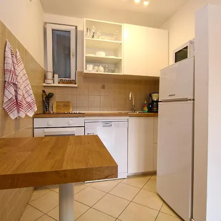 Apartamento Davor 2231 Pula