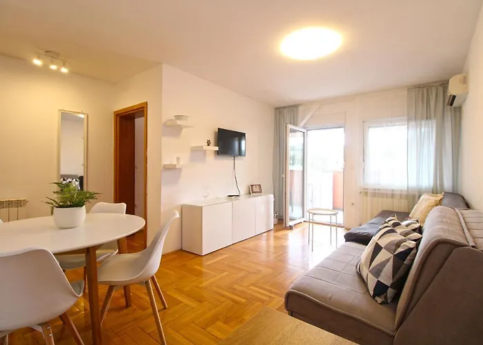 아파트 Davor 2231 풀라